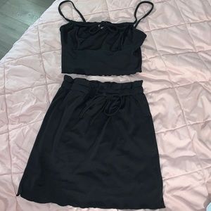 NWOT Crop top skirt set